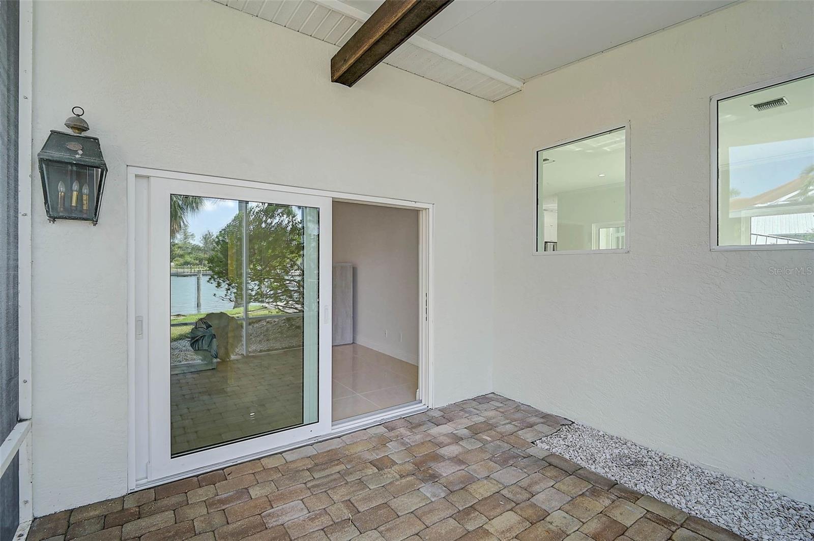 548 Siesta Dr Property Photo 29