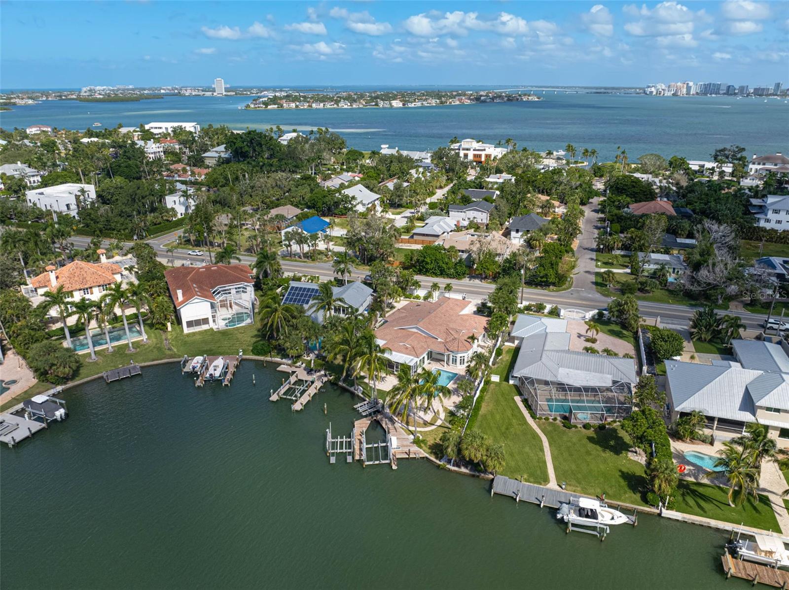 548 Siesta Dr Property Photo 76