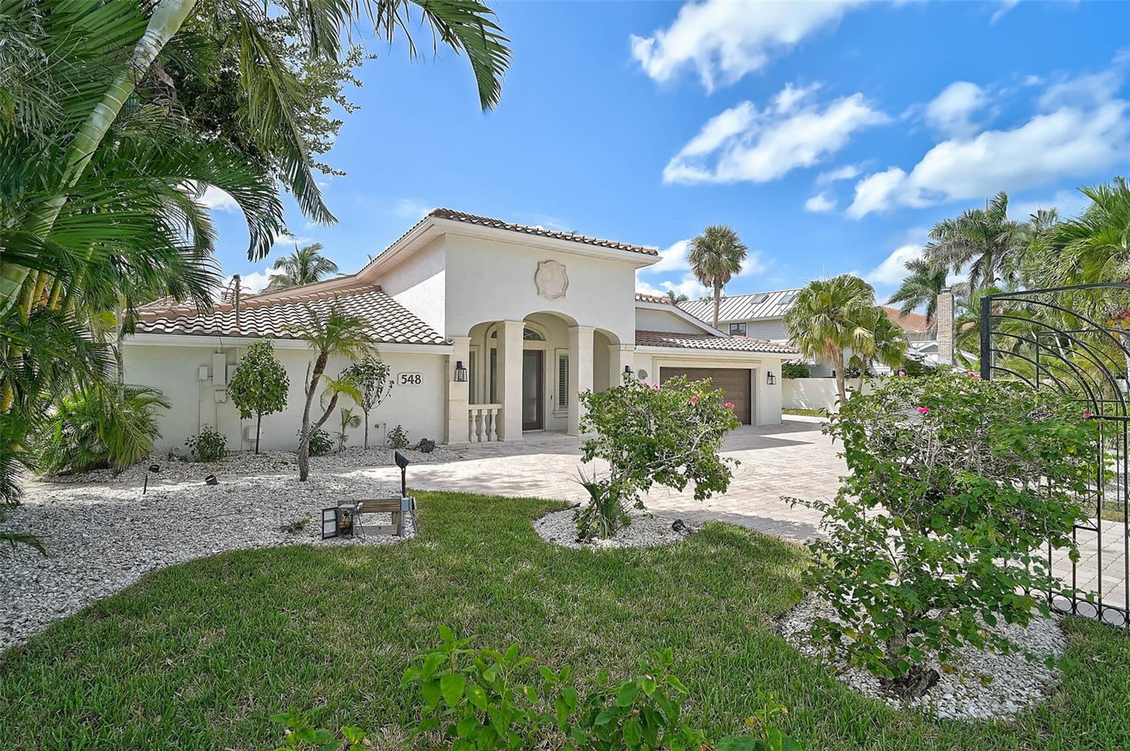 548 Siesta Dr Property Photo 77