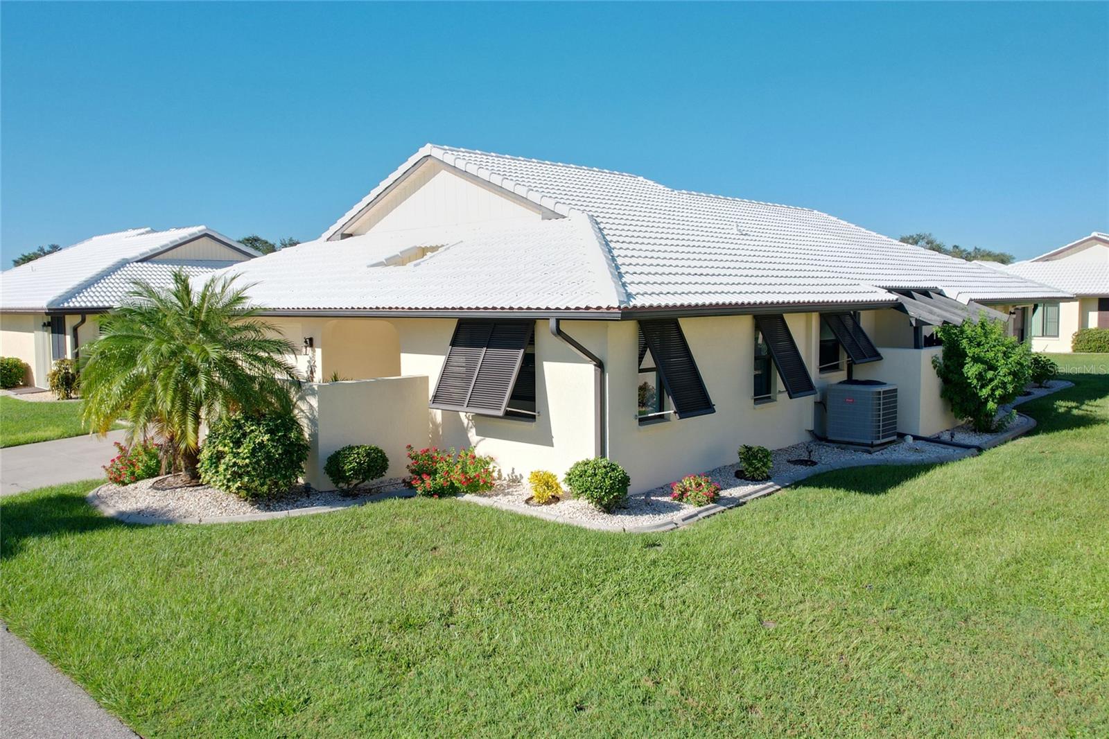 126 Sandstone Cir Property Photo 4