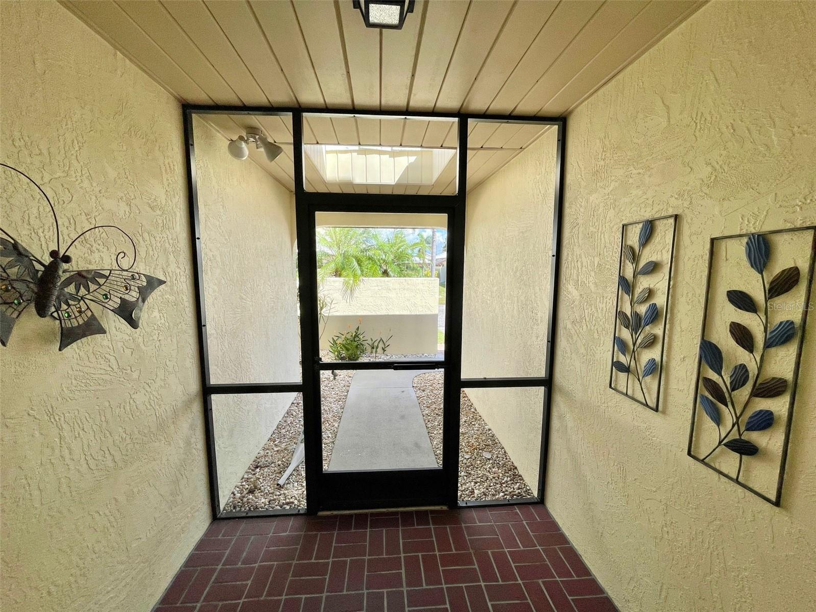 126 Sandstone Cir Property Photo 13