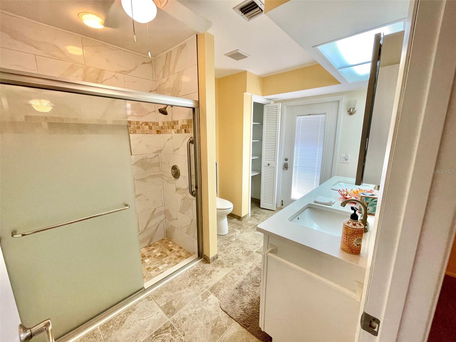 126 Sandstone Cir Property Photo 31