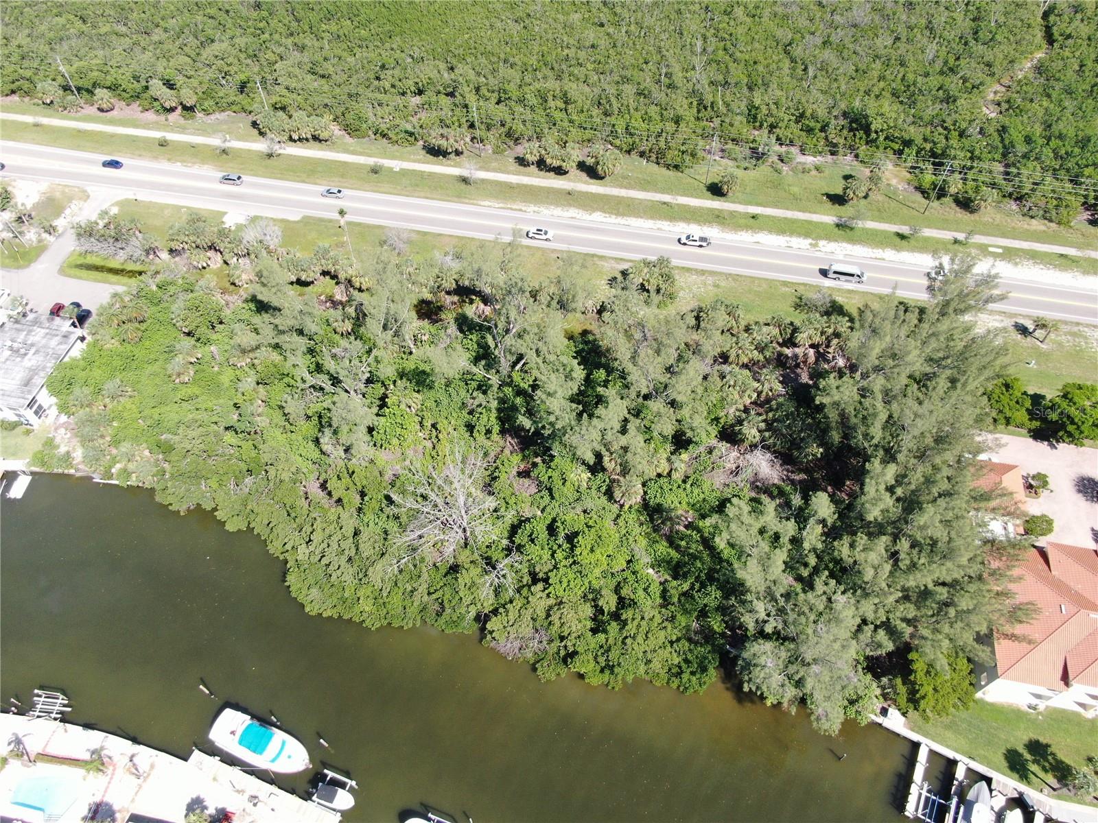 10005 W Manatee Ave W Property Photo 9