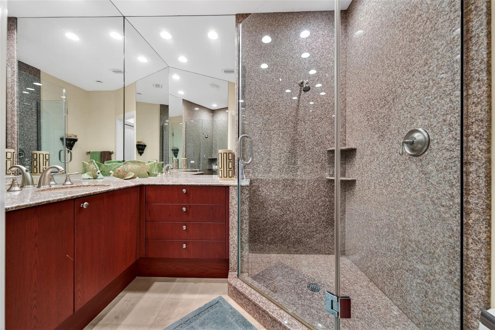 1571 Harbor Cay Ln Property Photo 50
