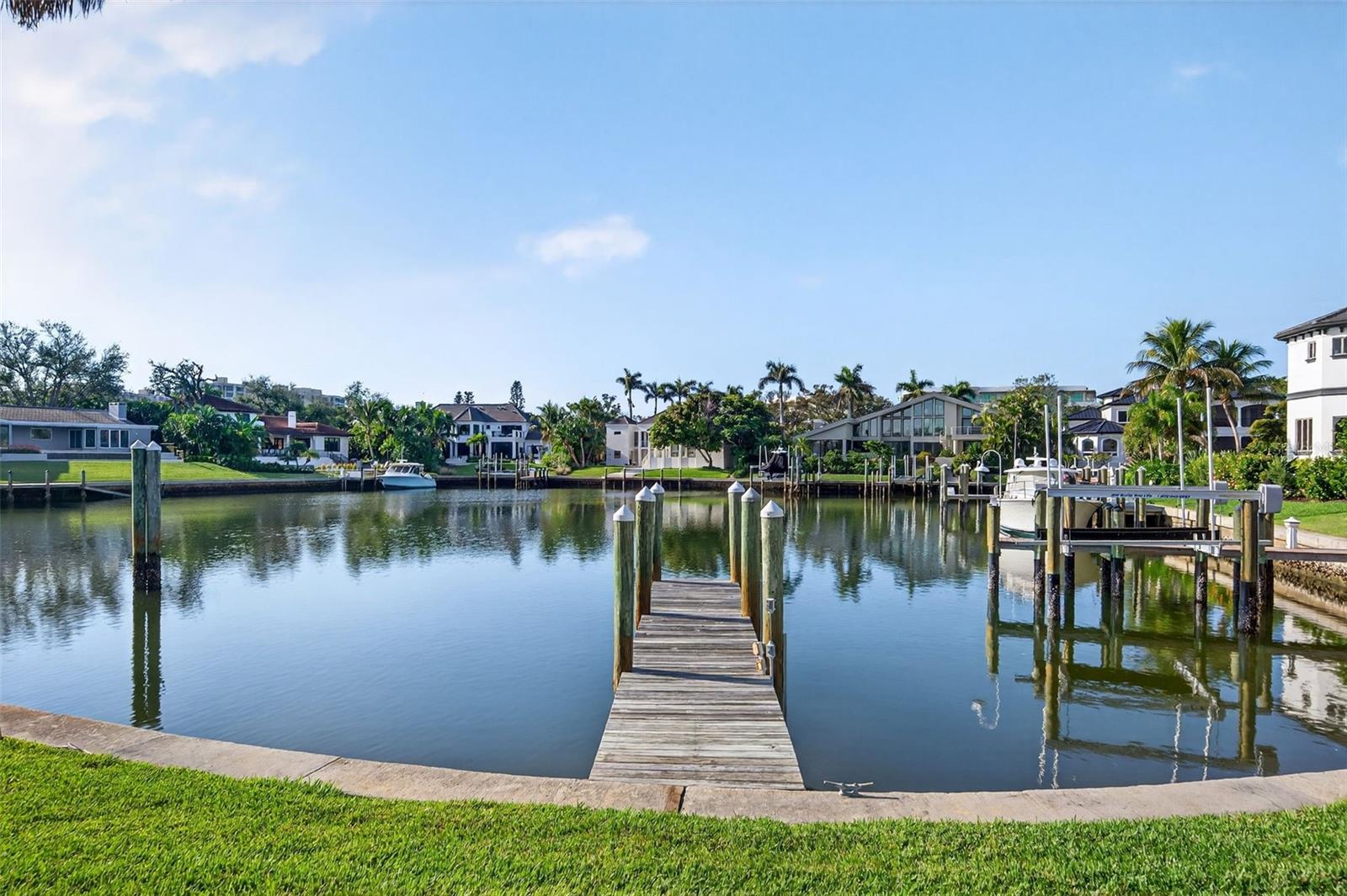 1571 Harbor Cay Ln Property Photo 65