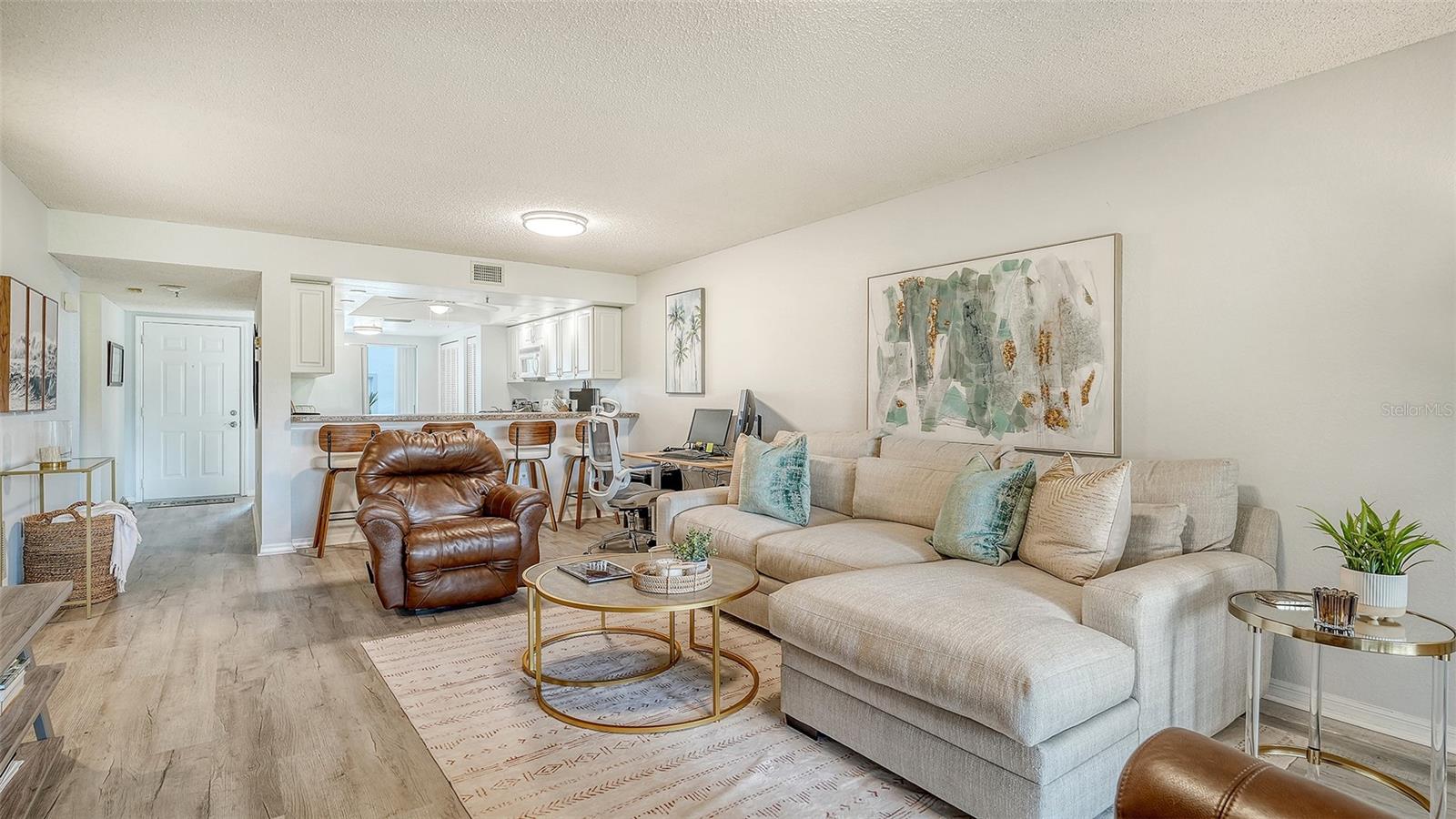 6611 Stone River Rd #103 Property Photo 7