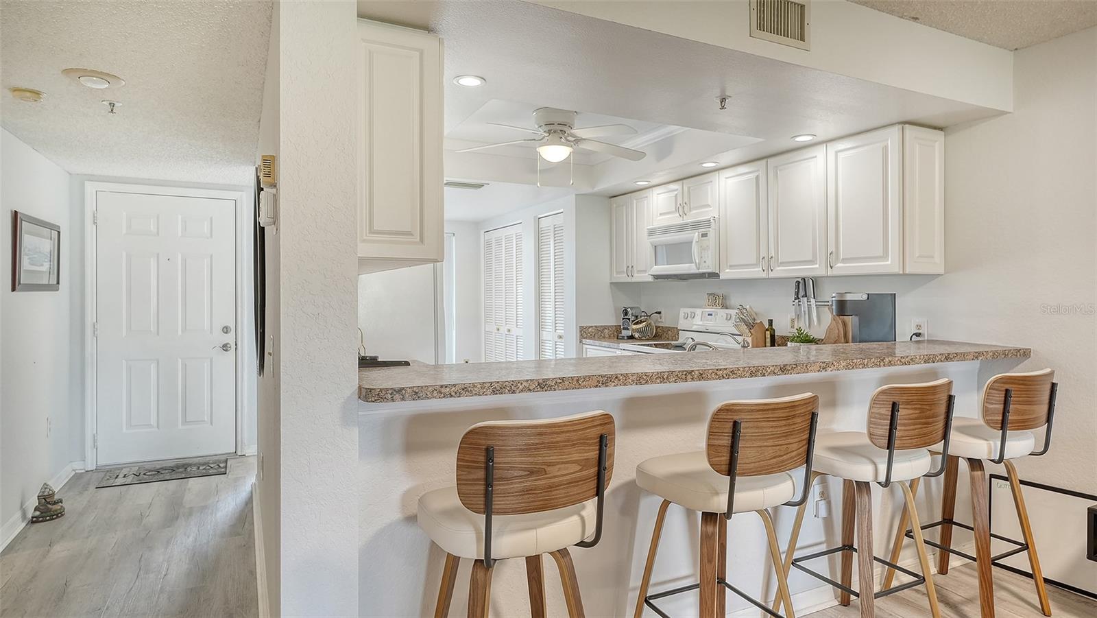 6611 Stone River Rd #103 Property Photo 12