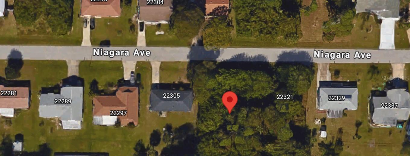 22313 Niagara Ave Property Photo 1