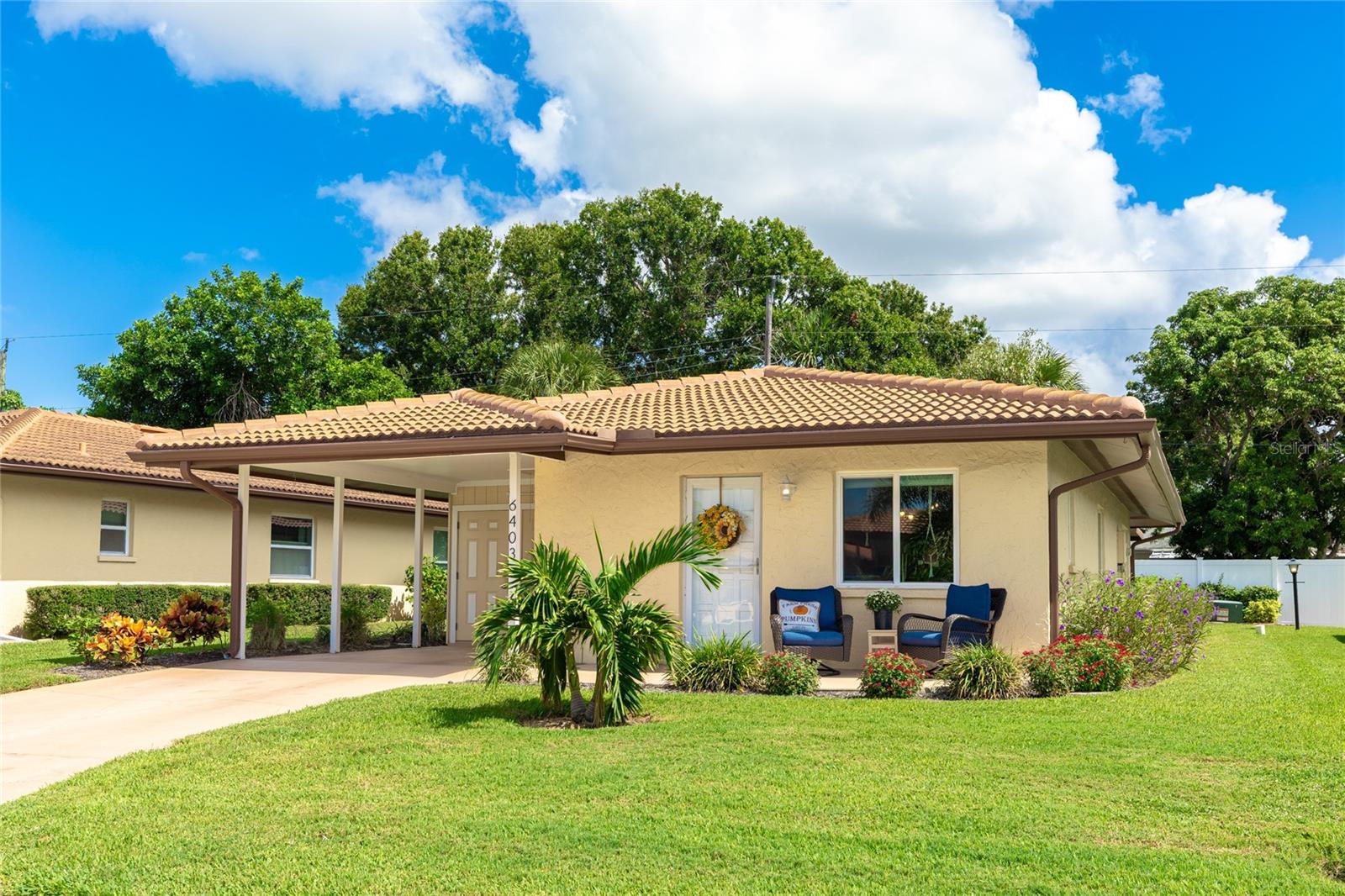 6403 Auburn Ave Property Photo 2