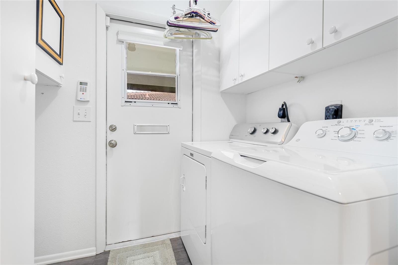 6403 Auburn Ave Property Photo 17