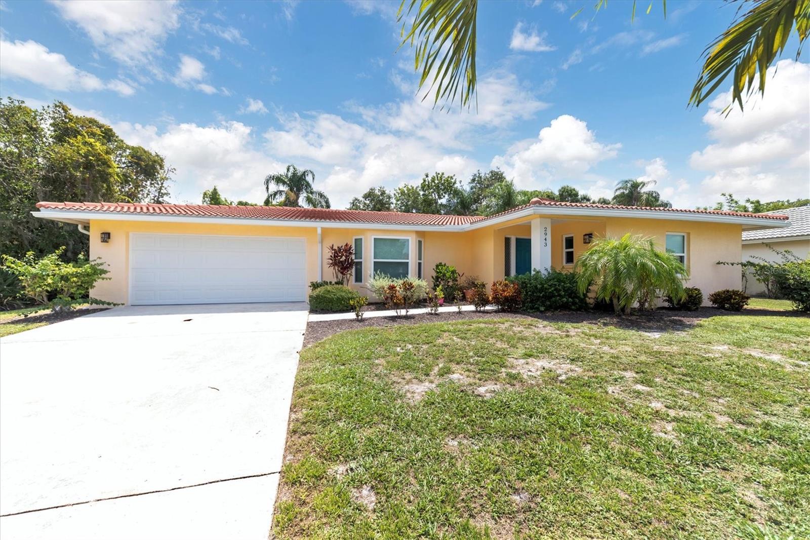 2943 Tuckerstown Dr Property Photo 1