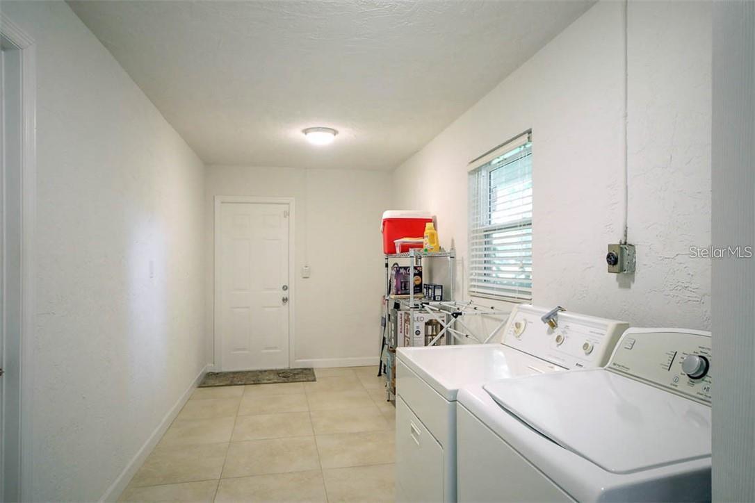 2943 Tuckerstown Dr Property Photo 16