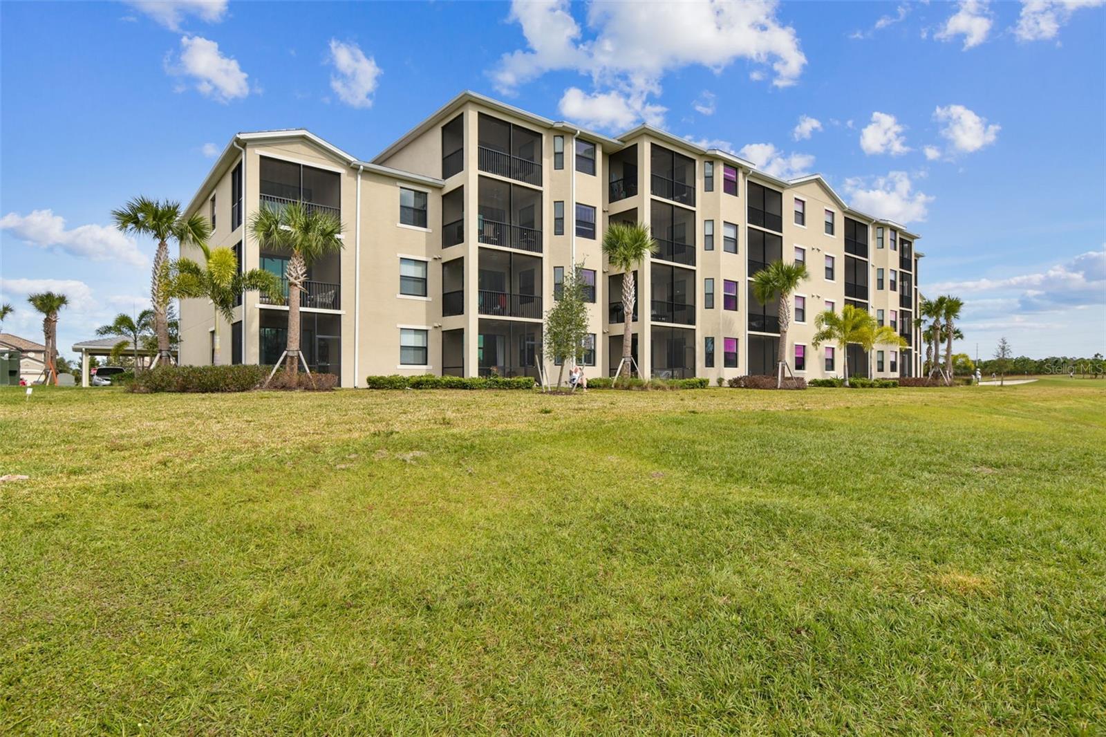 18114 Gawthrop Dr #106 Property Photo 31