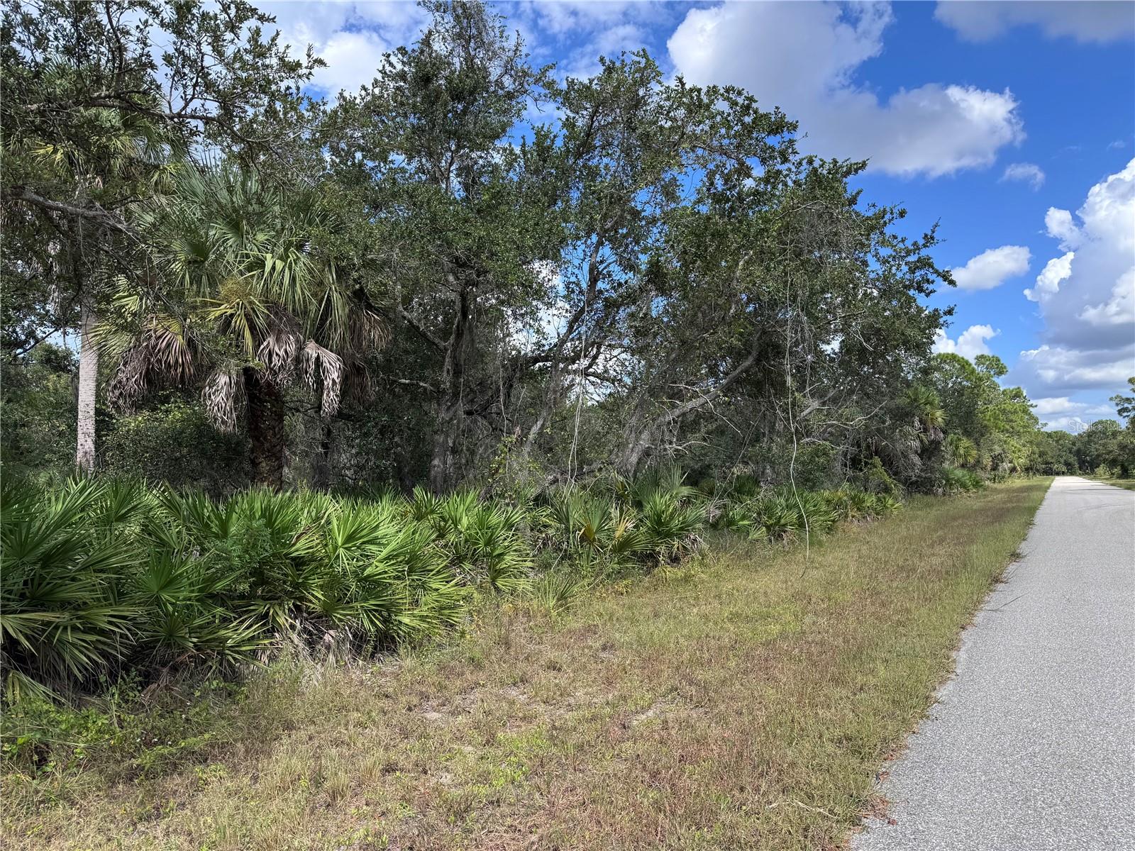 17110 GEOFFREY AVE Property Photo 1