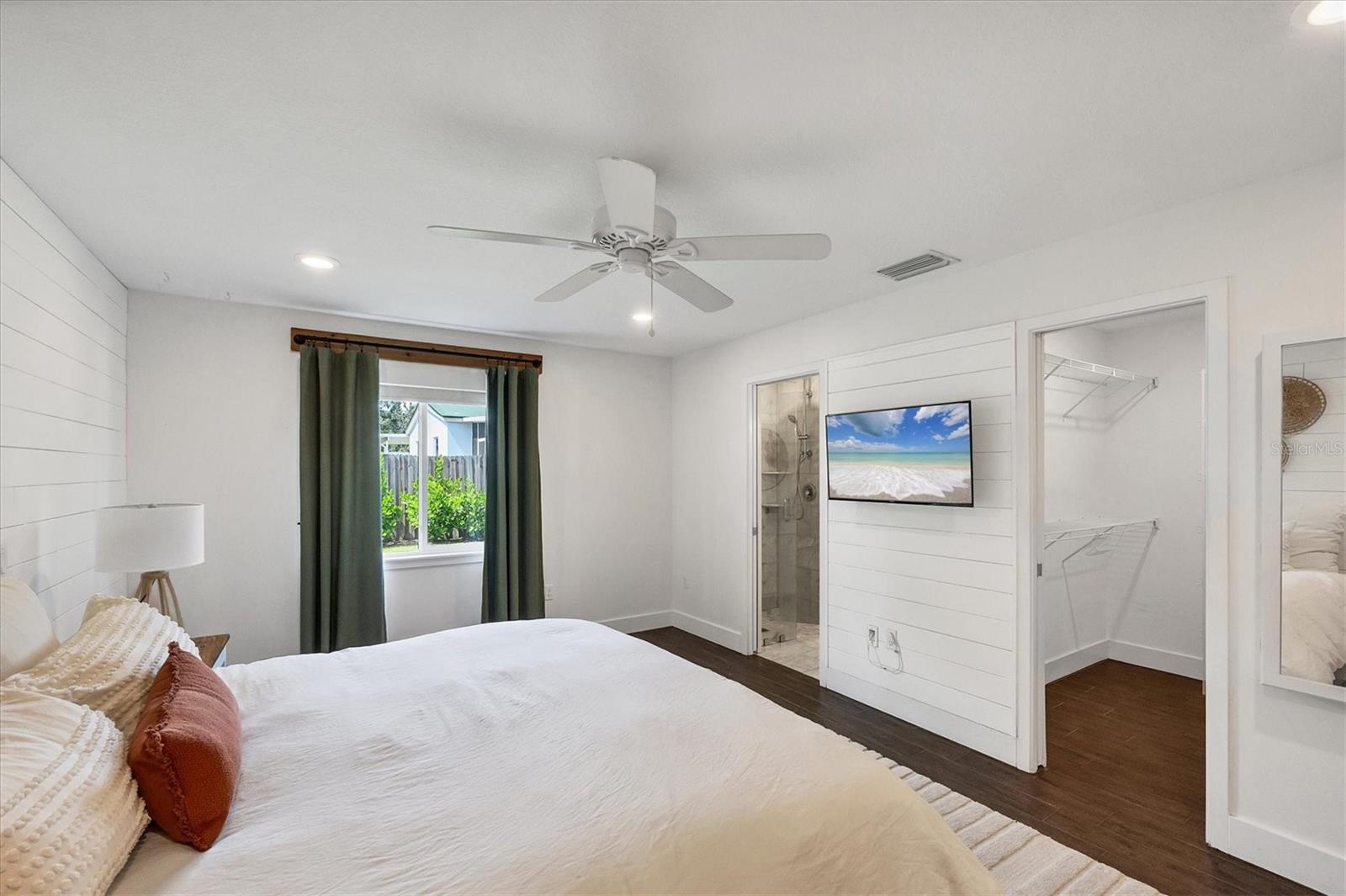 710 Hancock Ave Property Photo 15