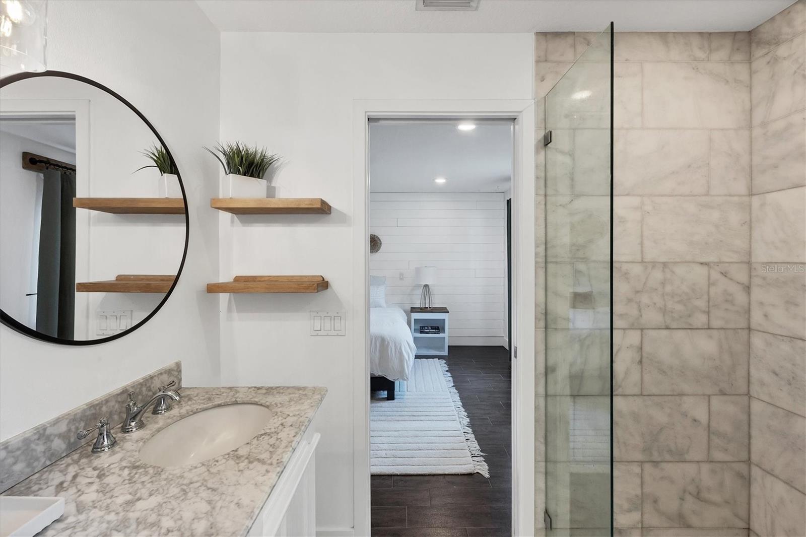 710 Hancock Ave Property Photo 17