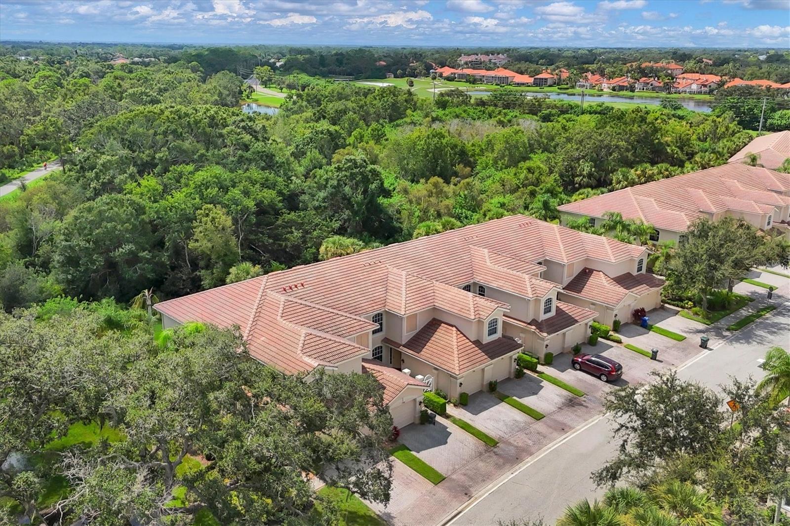 7151 Prosperity Cir #308 Property Photo 4