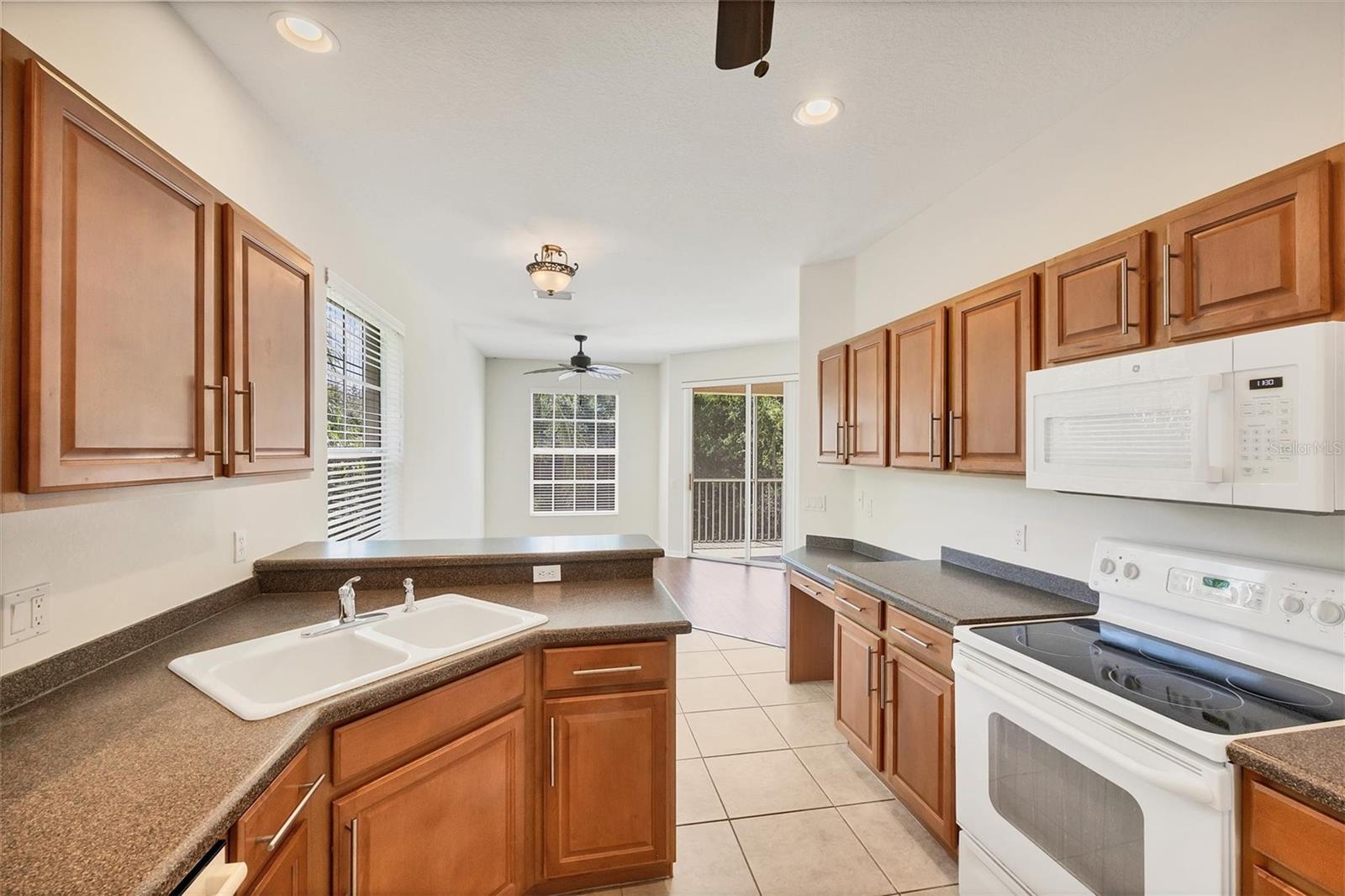 7151 Prosperity Cir #308 Property Photo 19