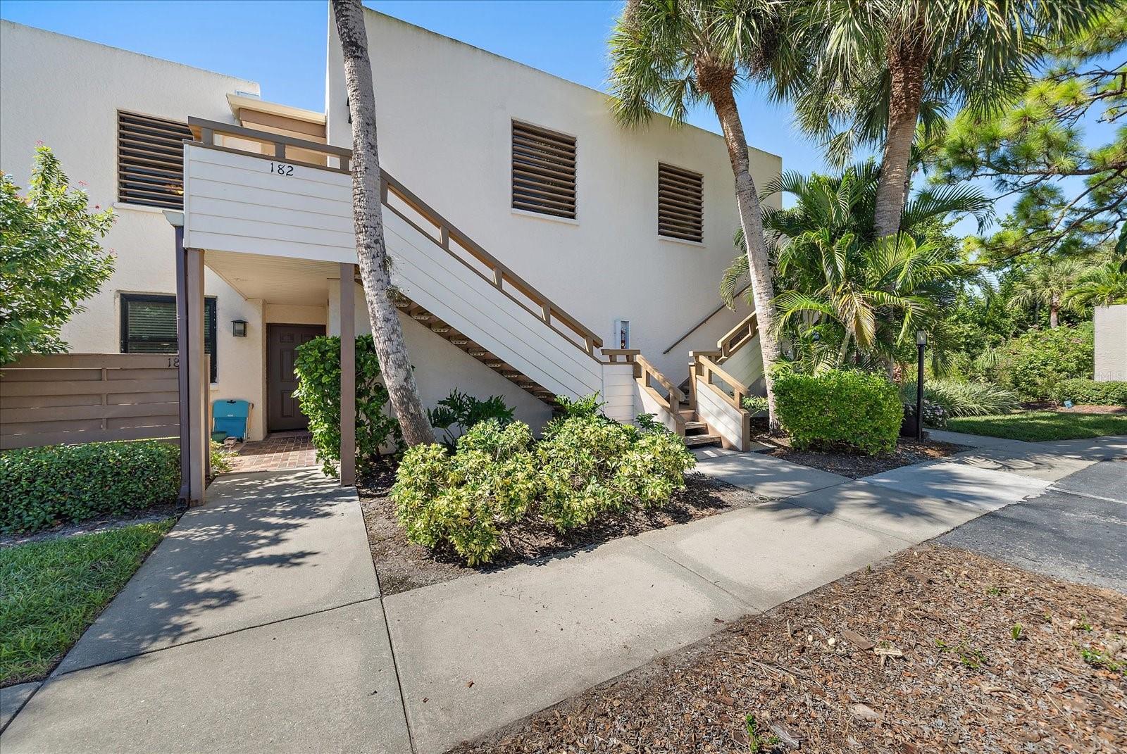182 Pineneedle Dr Property Photo 1