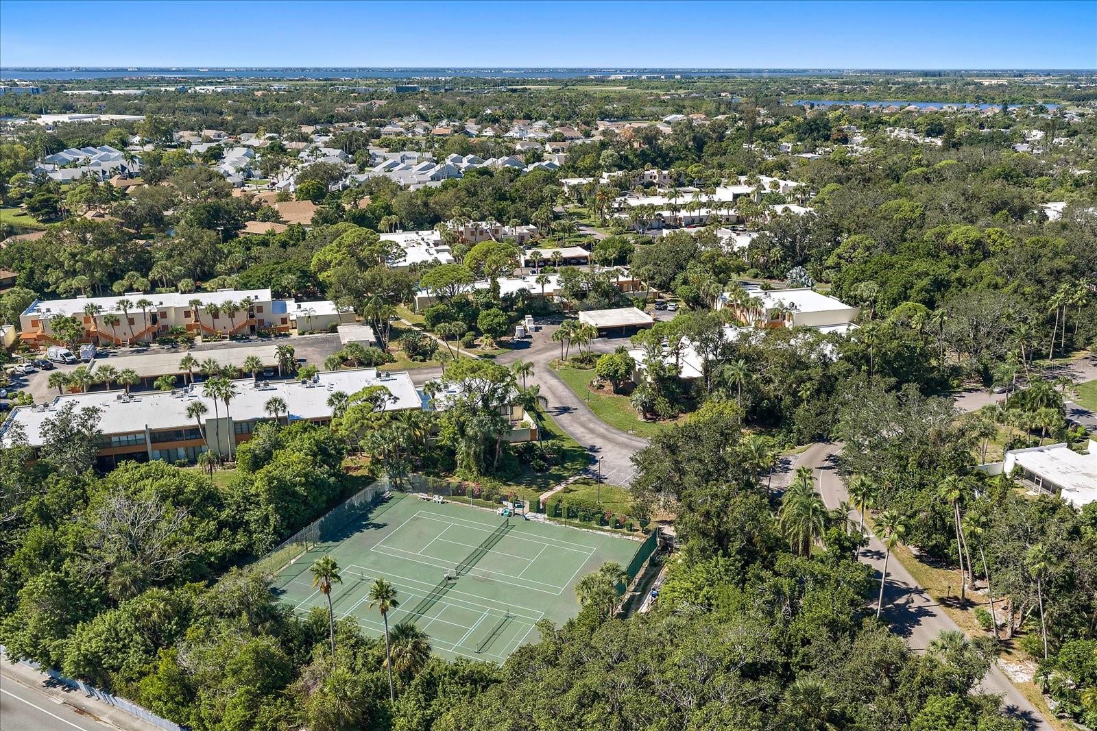 182 Pineneedle Dr Property Photo 30