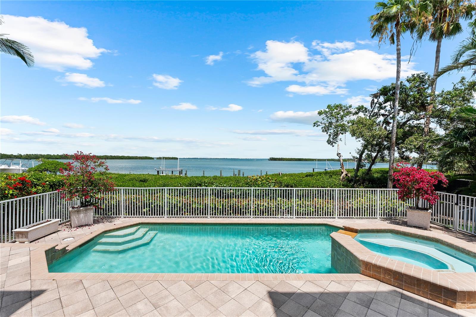 757 Hideaway Bay Dr Property Photo 36