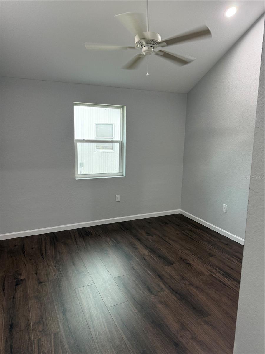 103 S Rogers Ave Property Photo 21