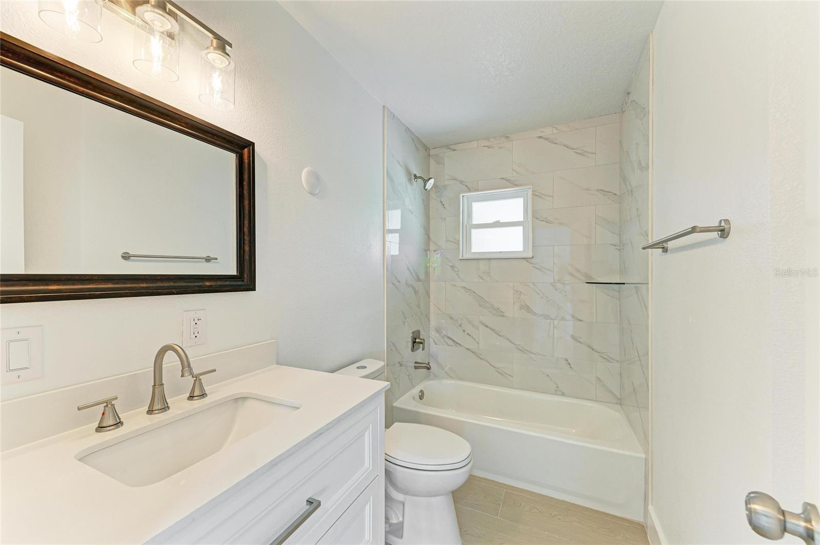 4412 Dolphin Ln Property Photo 30