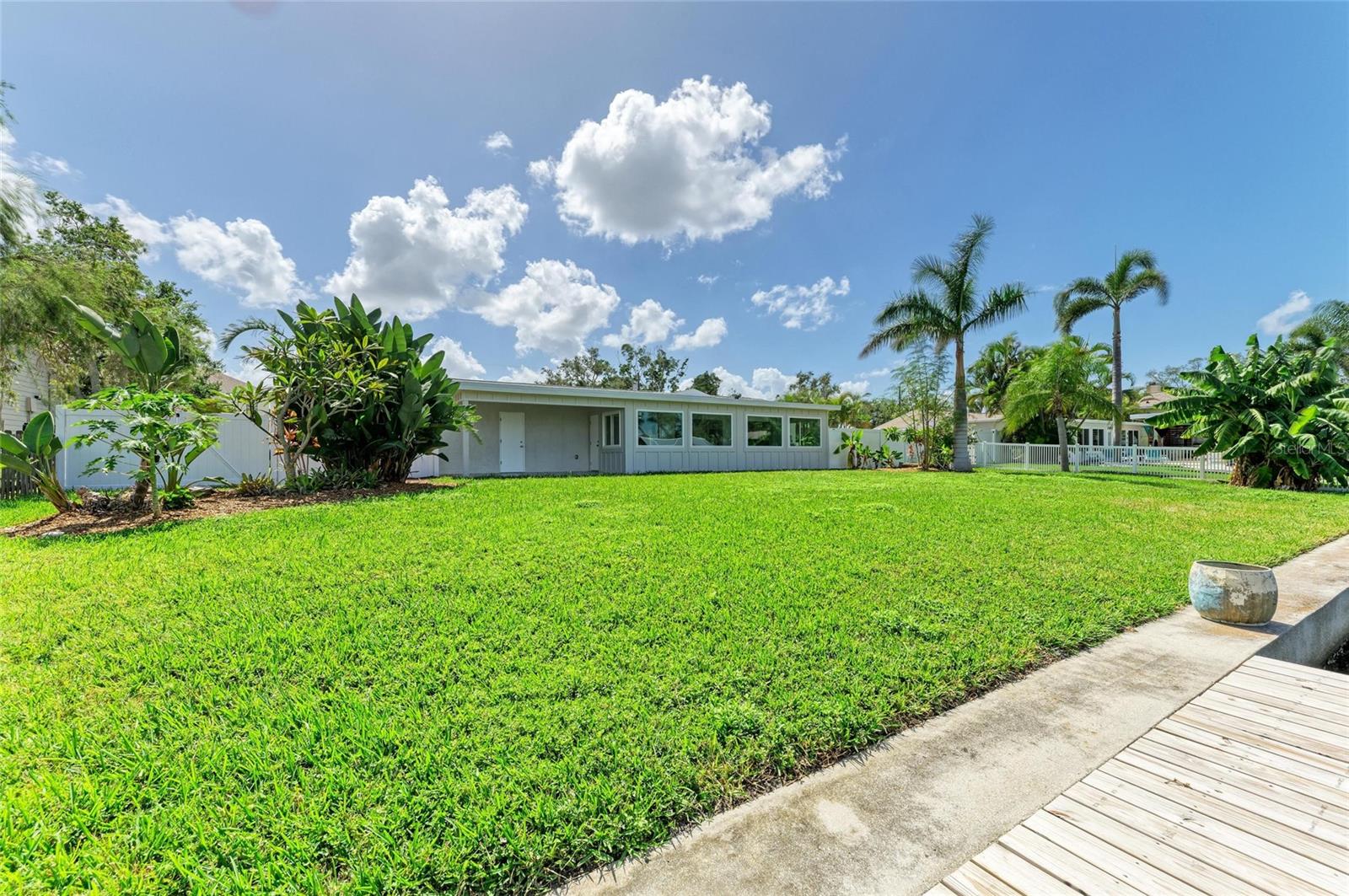 4412 Dolphin Ln Property Photo 38