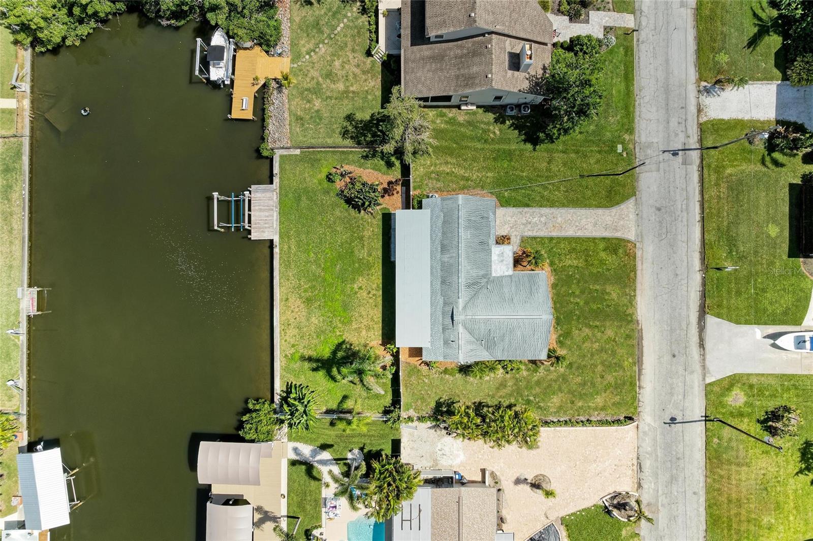 4412 Dolphin Ln Property Photo 43