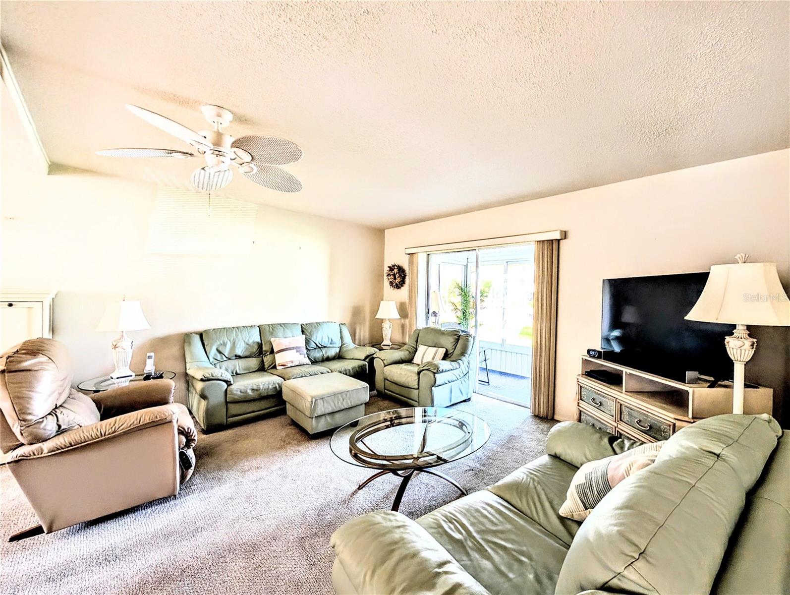 2303 Sunset Dr #h7 Property Photo 12