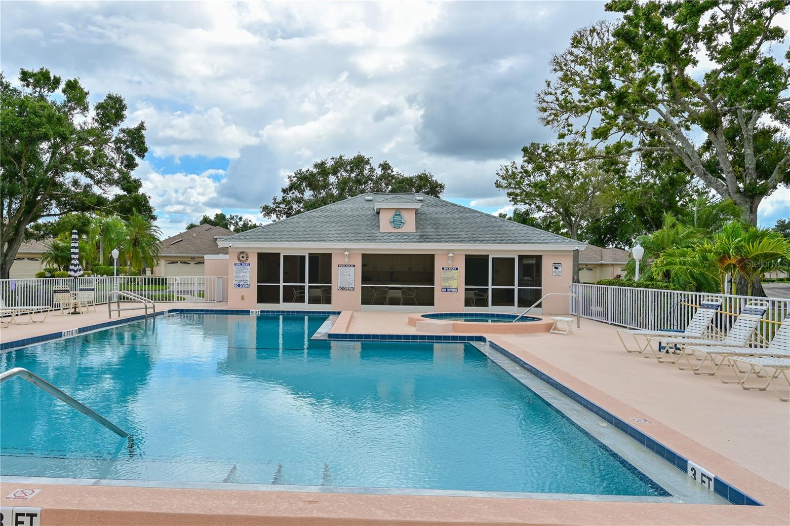 4705 Sand Trap Street Cir E #105 Property Photo 5