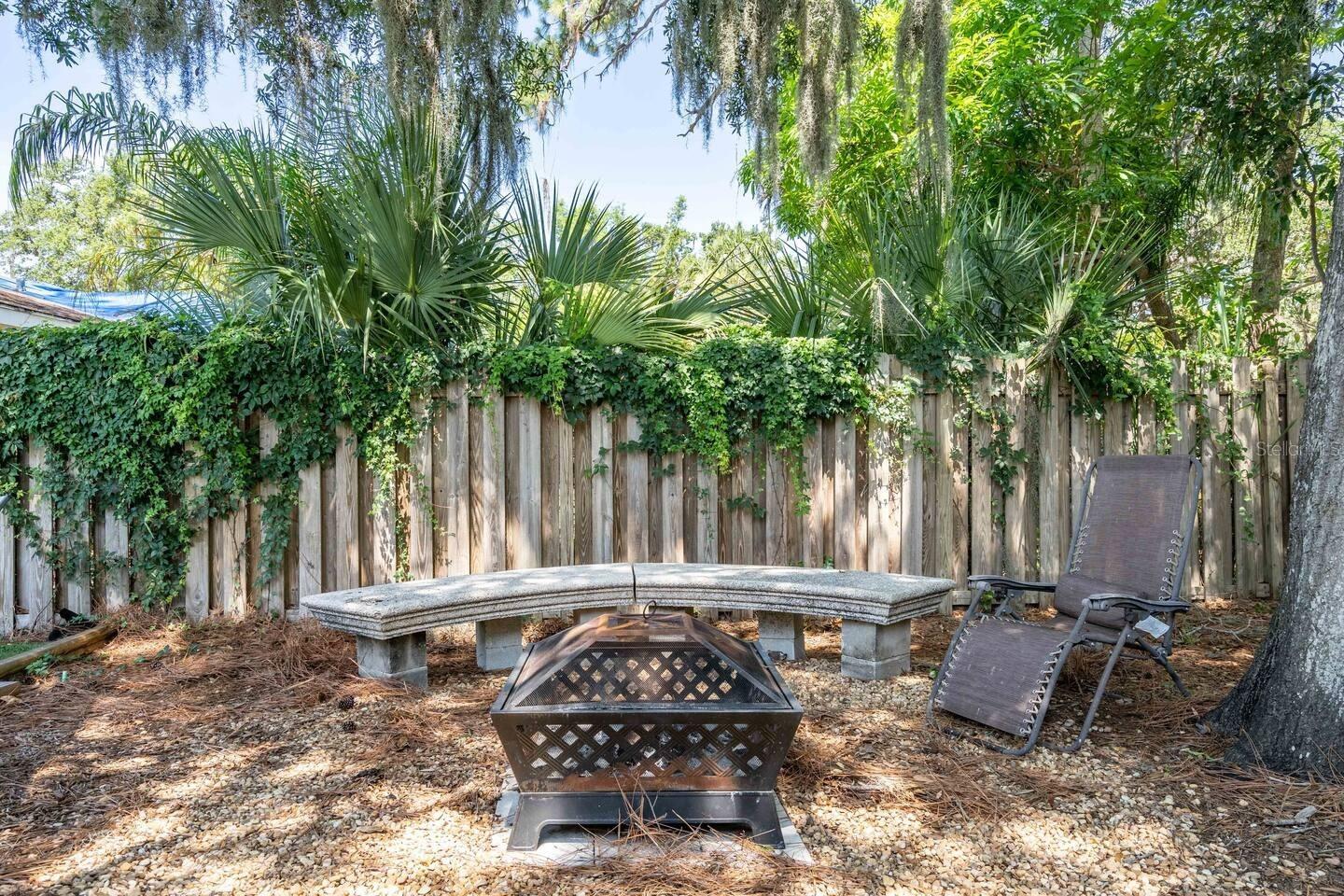 1317 Cocoanut St #b Property Photo 15