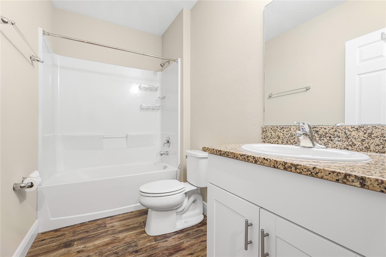 12816 Oak Hill Way Property Photo 13