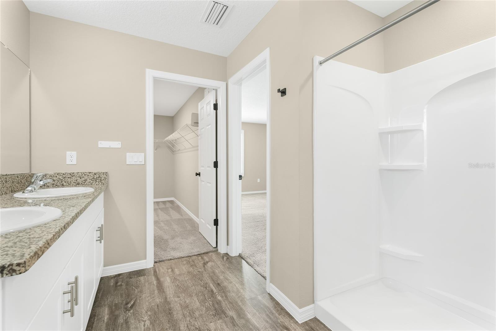 12816 Oak Hill Way Property Photo 23