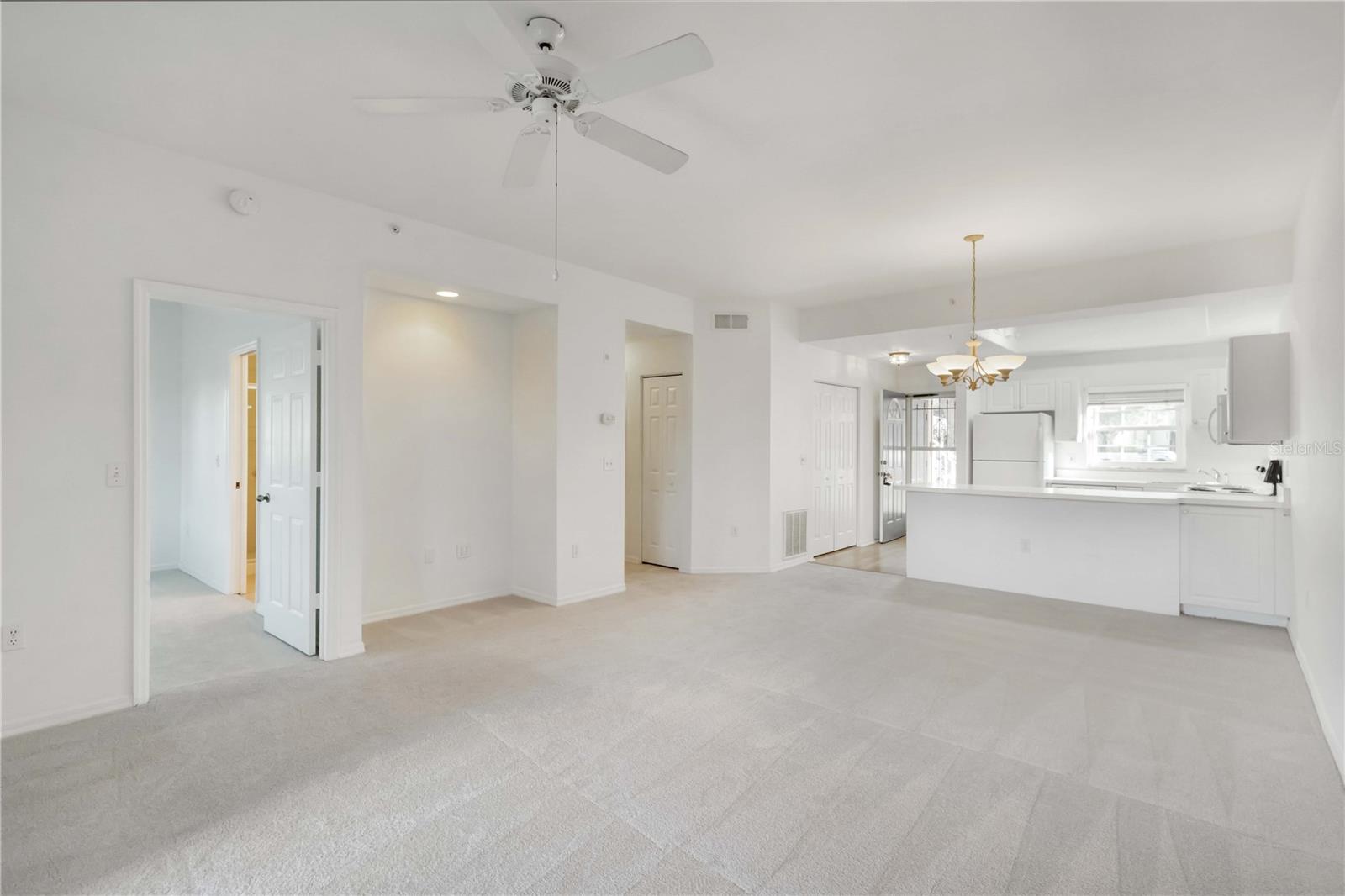 8350 Wingate Dr #917 Property Photo 10