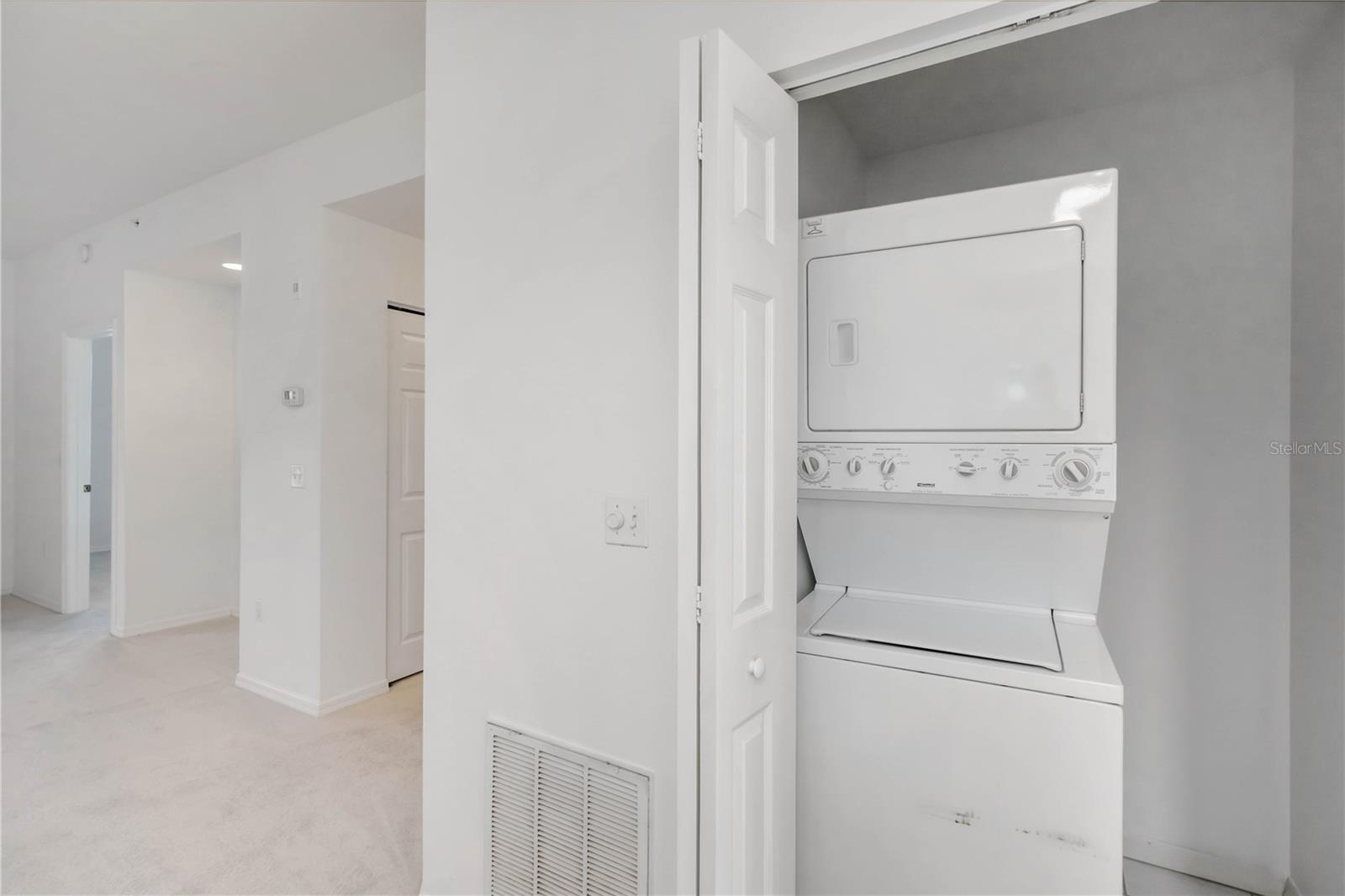 8350 Wingate Dr #917 Property Photo 25