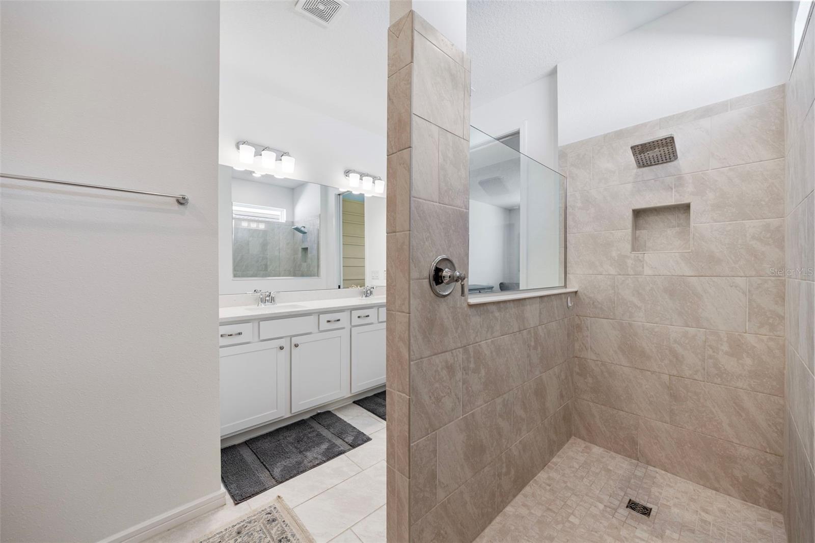 11237 Rolling Fork Trl Property Photo 41