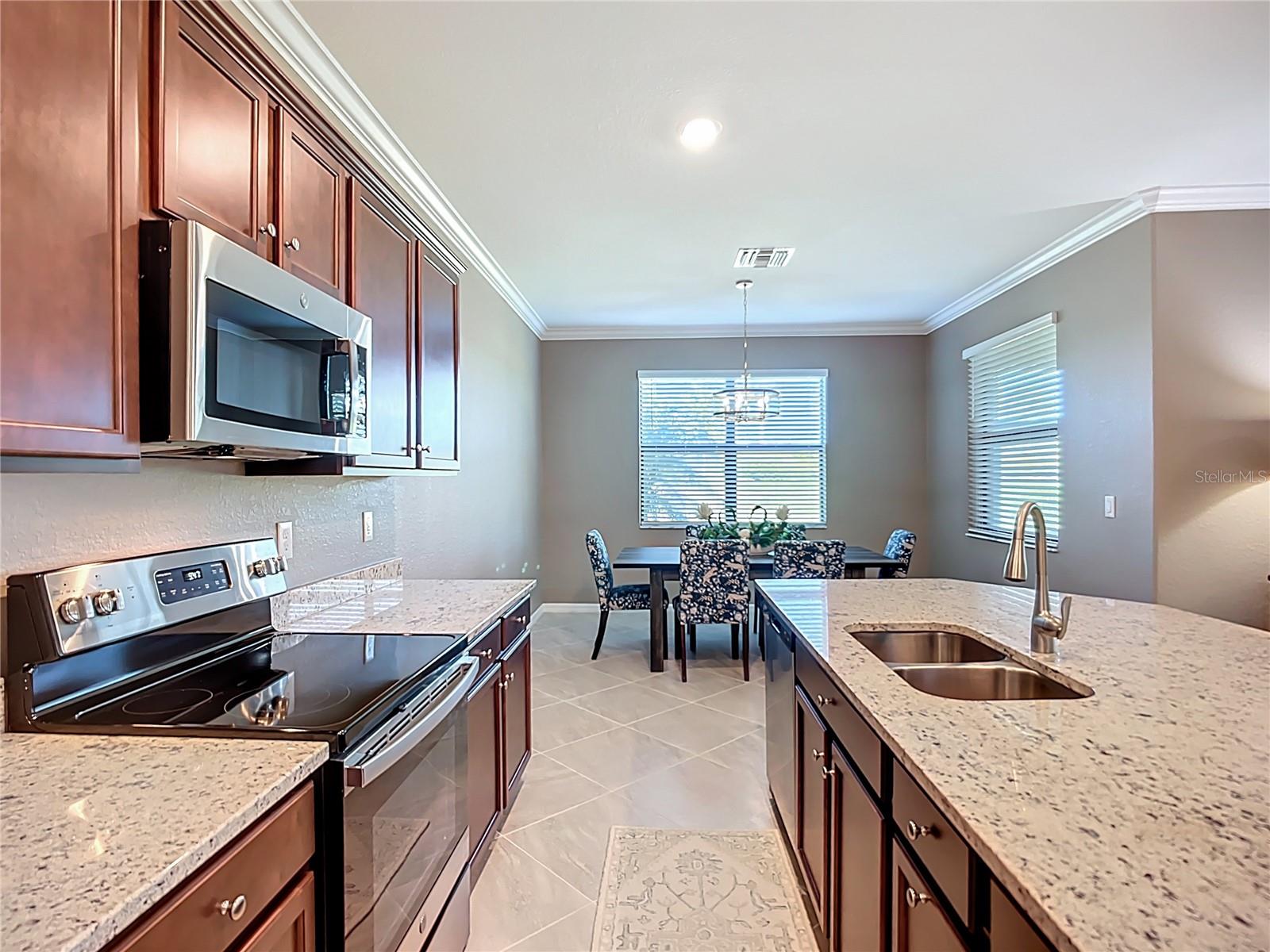 24137 Spartina Dr Property Photo 10