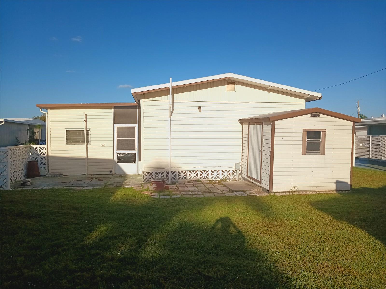 5229 Bel Air Ave Property Photo 4