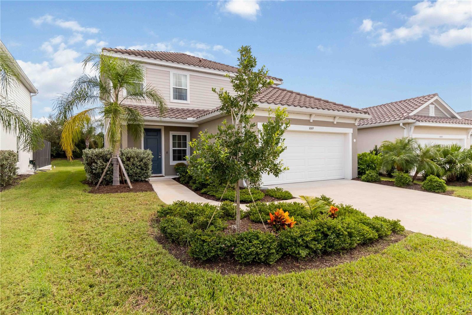 10109 Canaveral Cir Property Photo 12