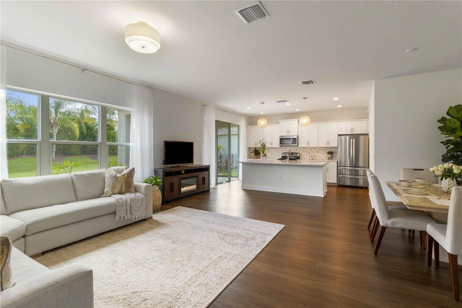 10109 Canaveral Cir Property Photo 16