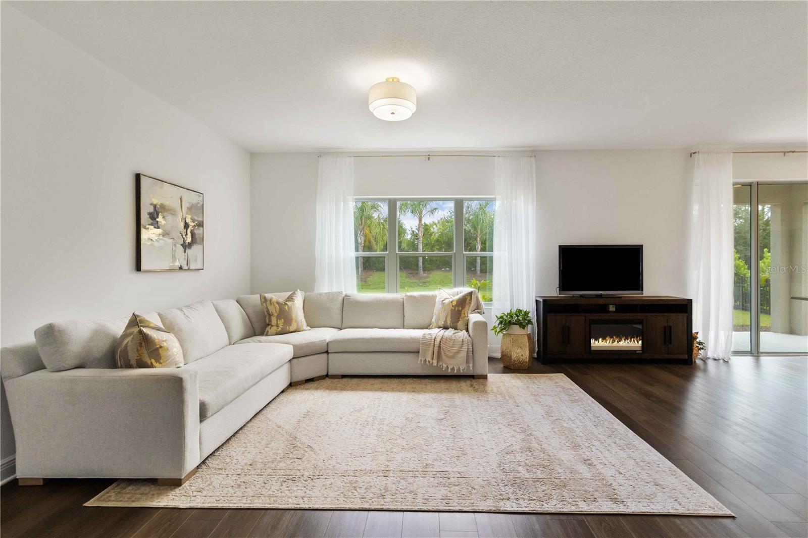 10109 Canaveral Cir Property Photo 17