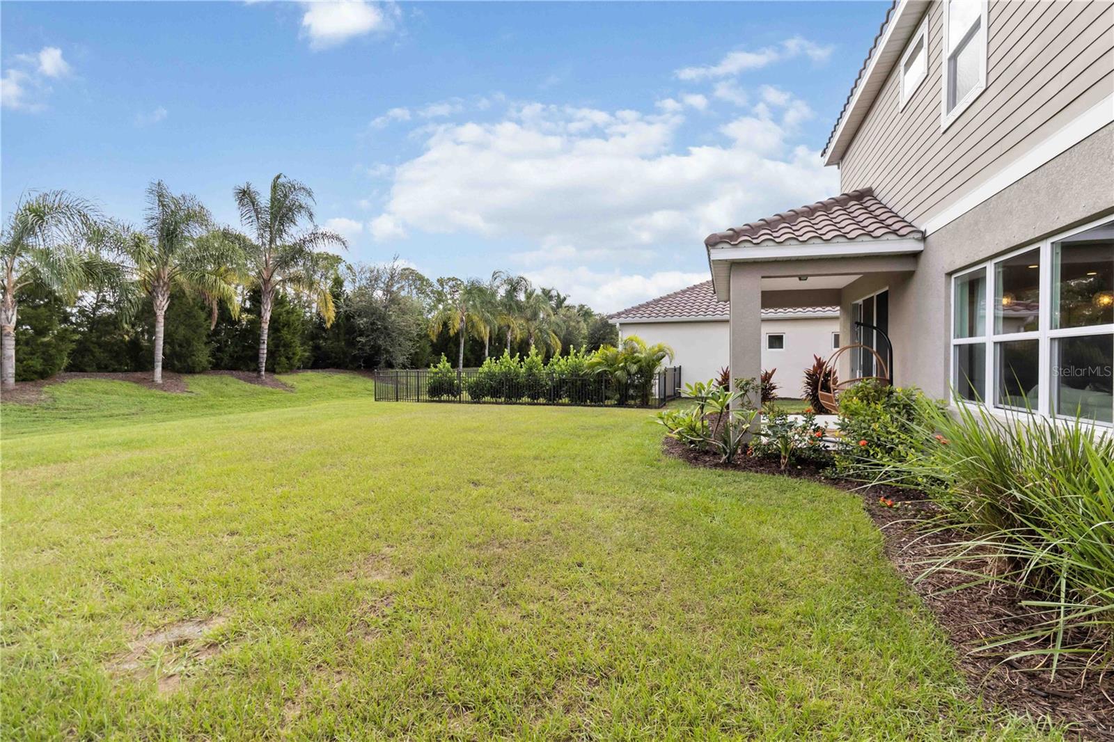 10109 Canaveral Cir Property Photo 42