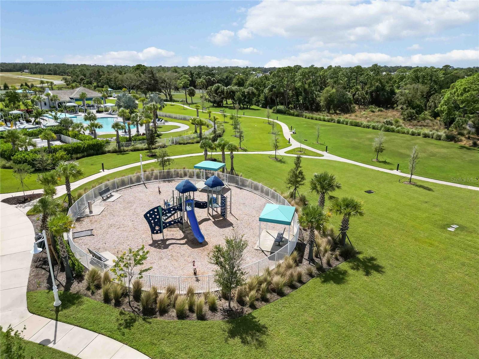 10109 Canaveral Cir Property Photo 57