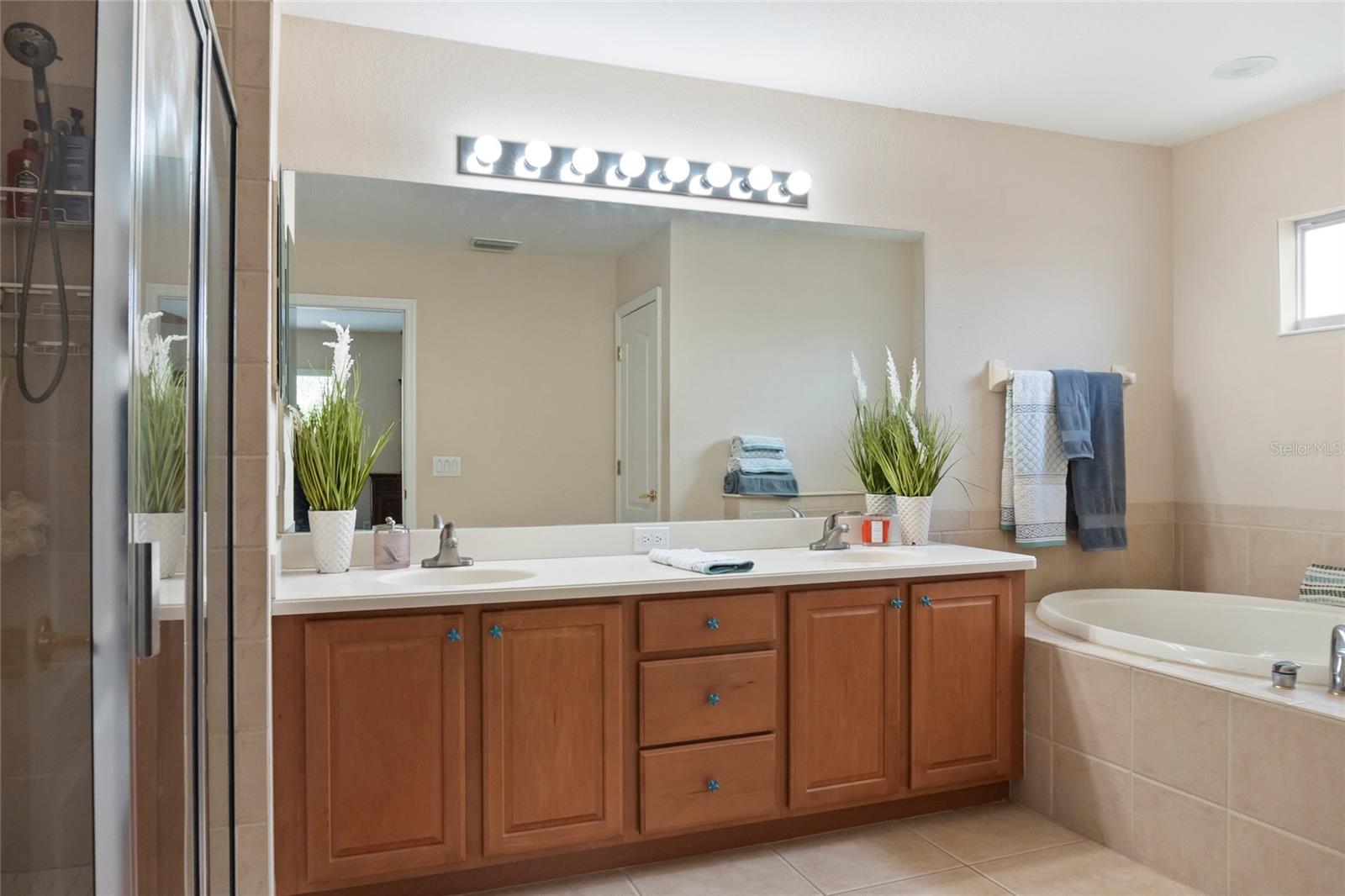 8746 Stone Harbour Loop Property Photo 33