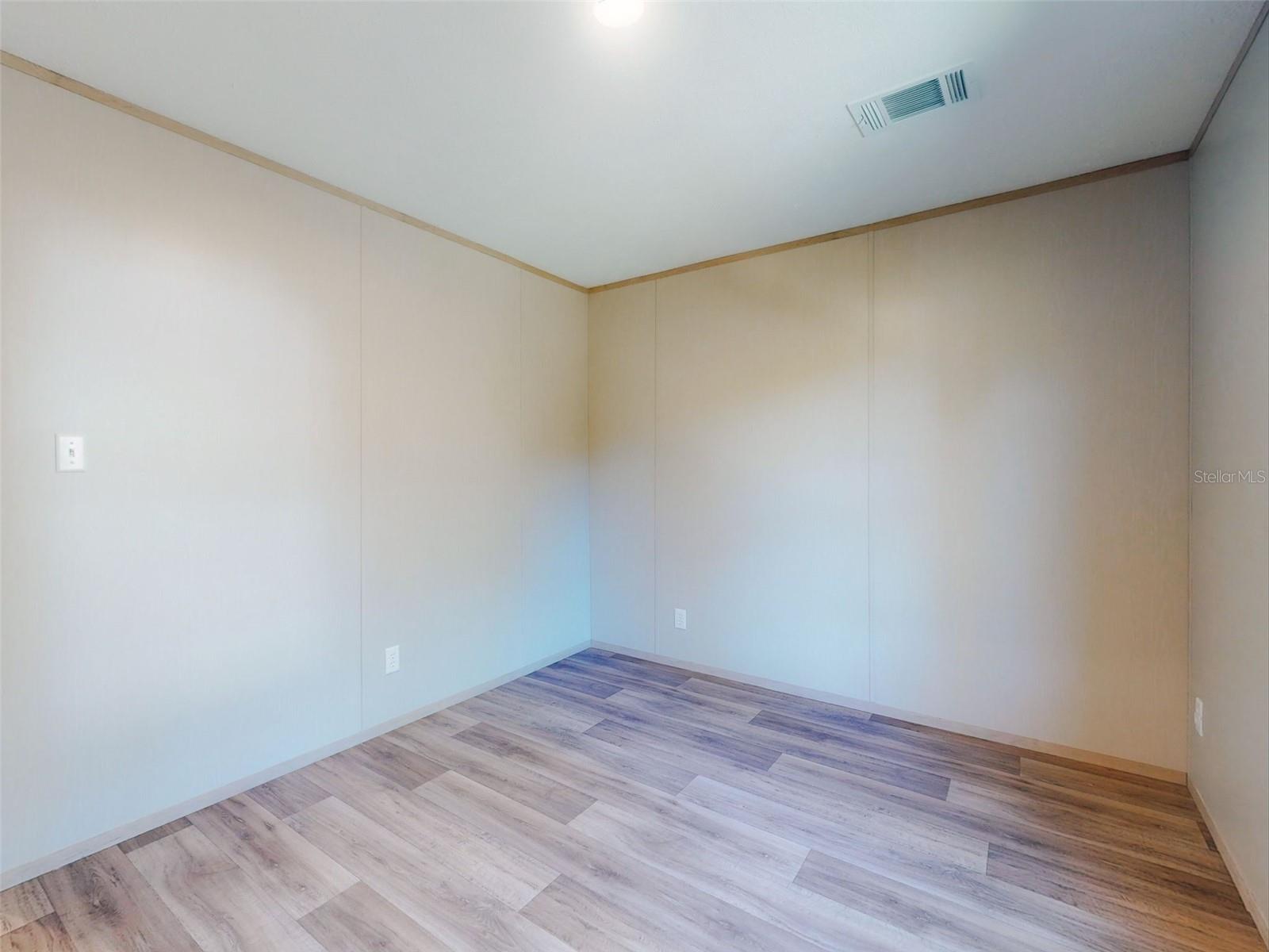 660 Ne 131 Ave Property Photo 32