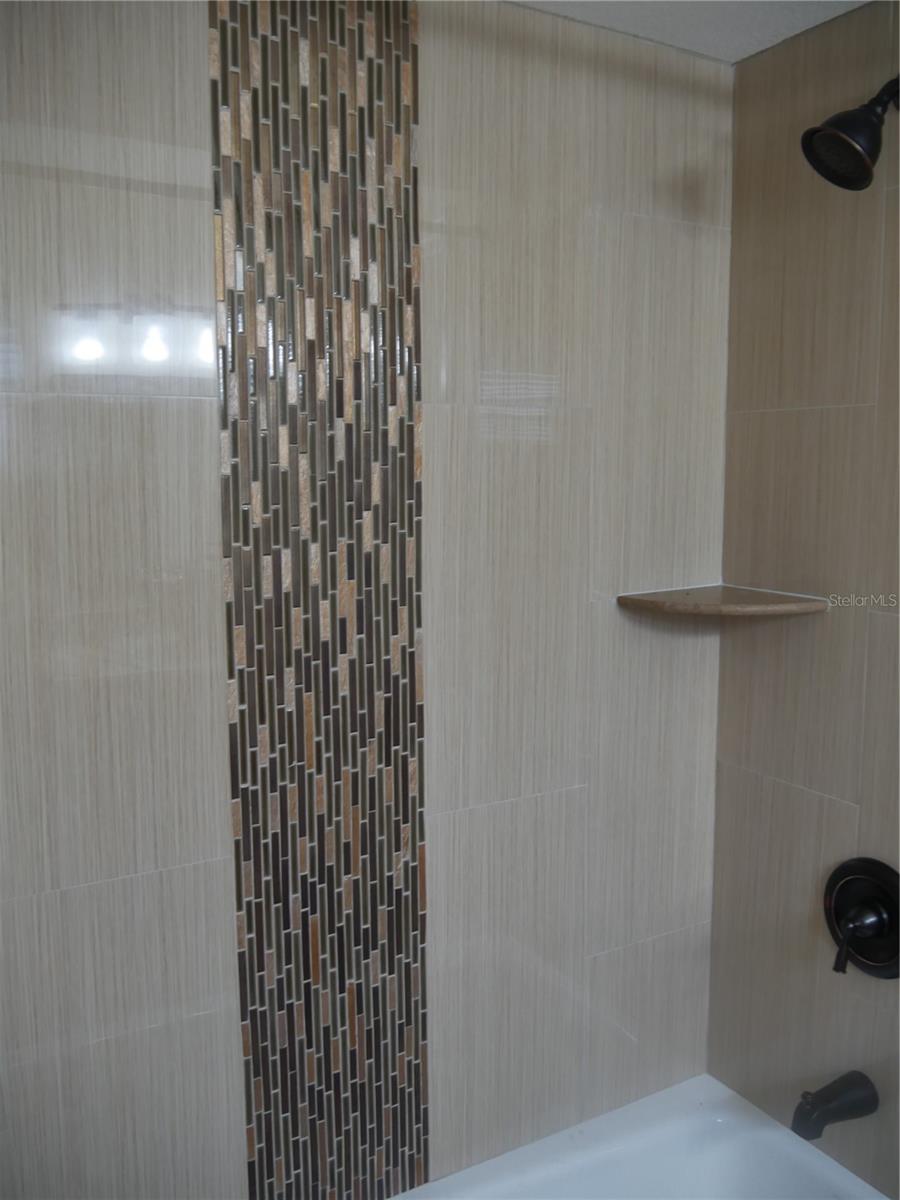 3026 Vinson Ave Property Photo 21