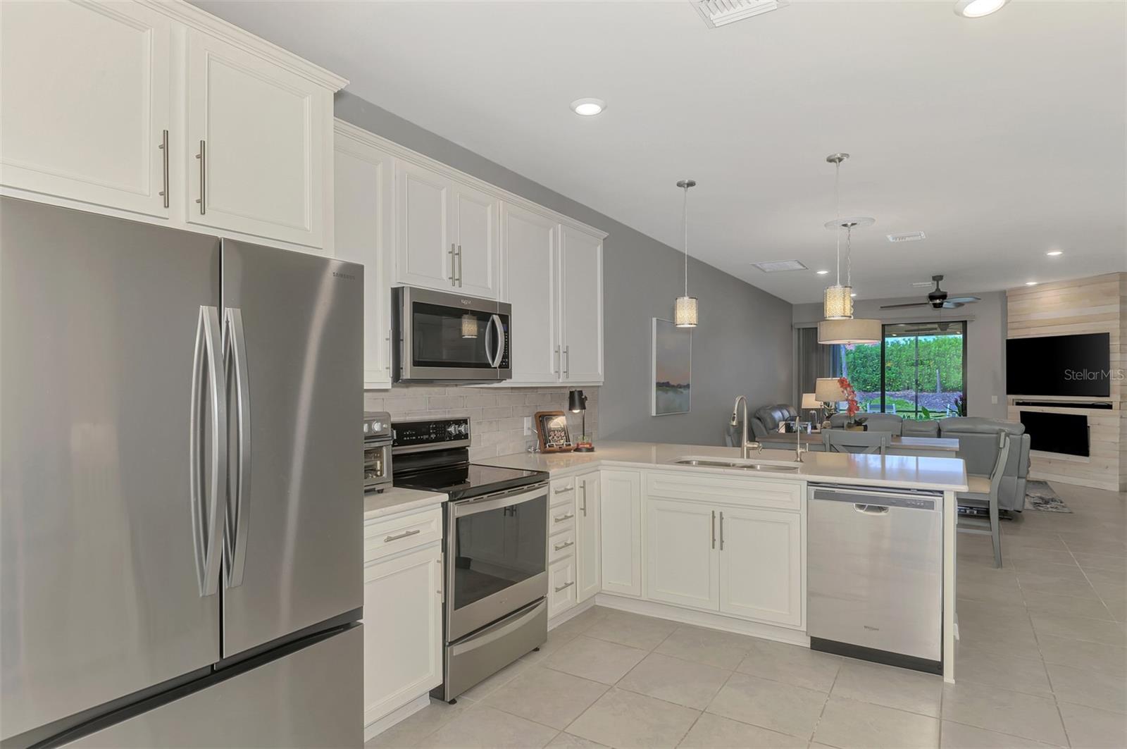 18819 Lanuvio St Property Photo 25