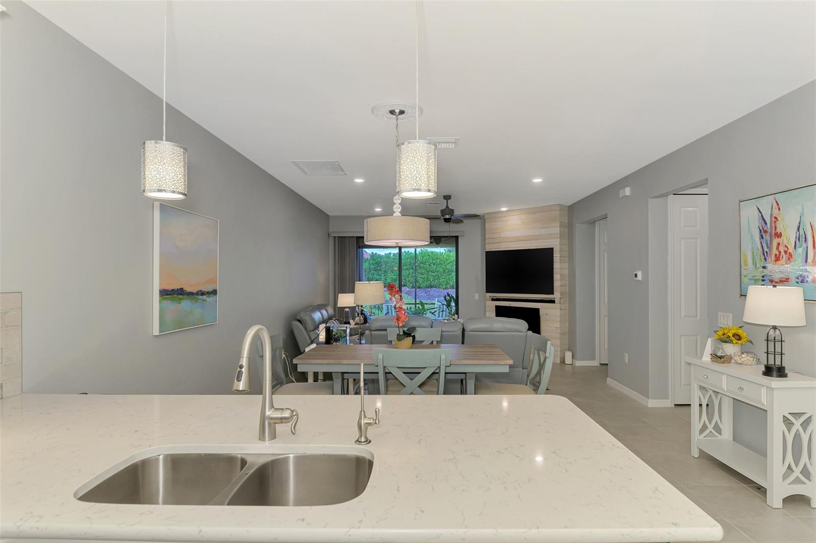 18819 Lanuvio St Property Photo 27