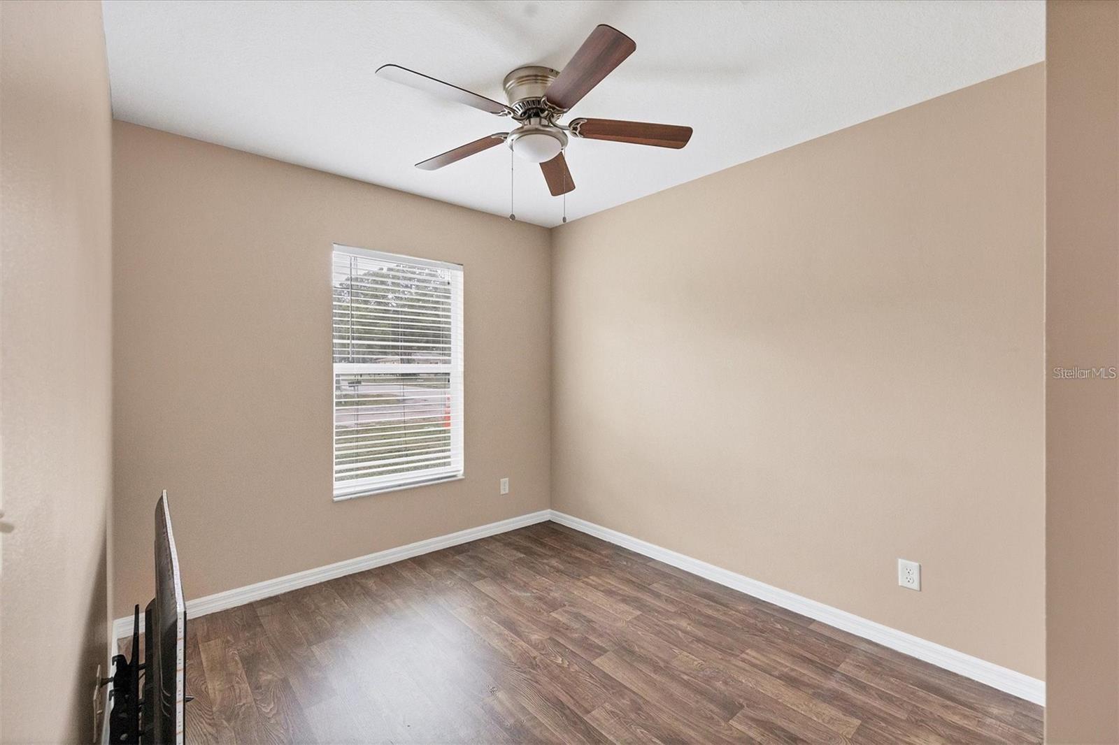 4032 11th St E Property Photo 20